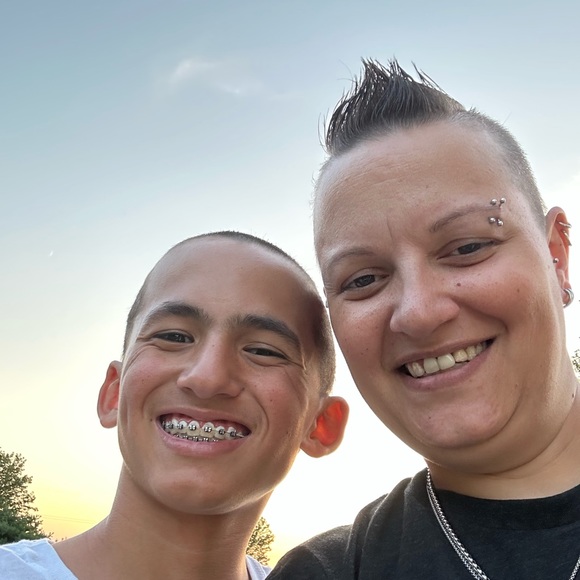 Meet your Posher, Holly - Picture 1 of 1